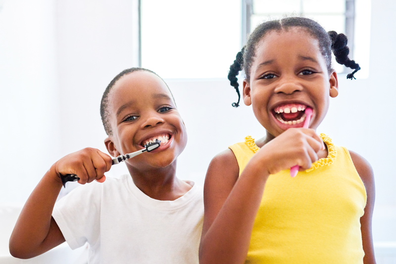 kids-brushing-teeth-800x533.jpg