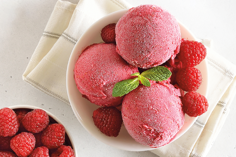 banana-berry-ice-cream-800x533.png