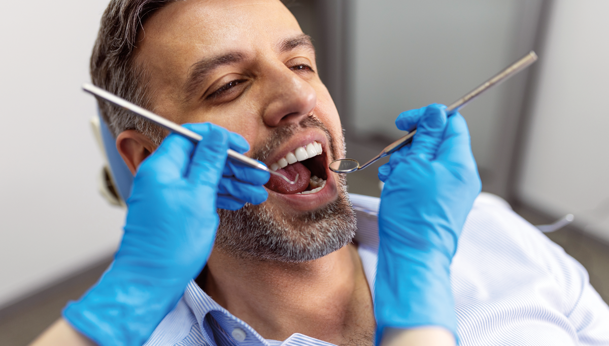 man-at-the-dentist-1200x683.png