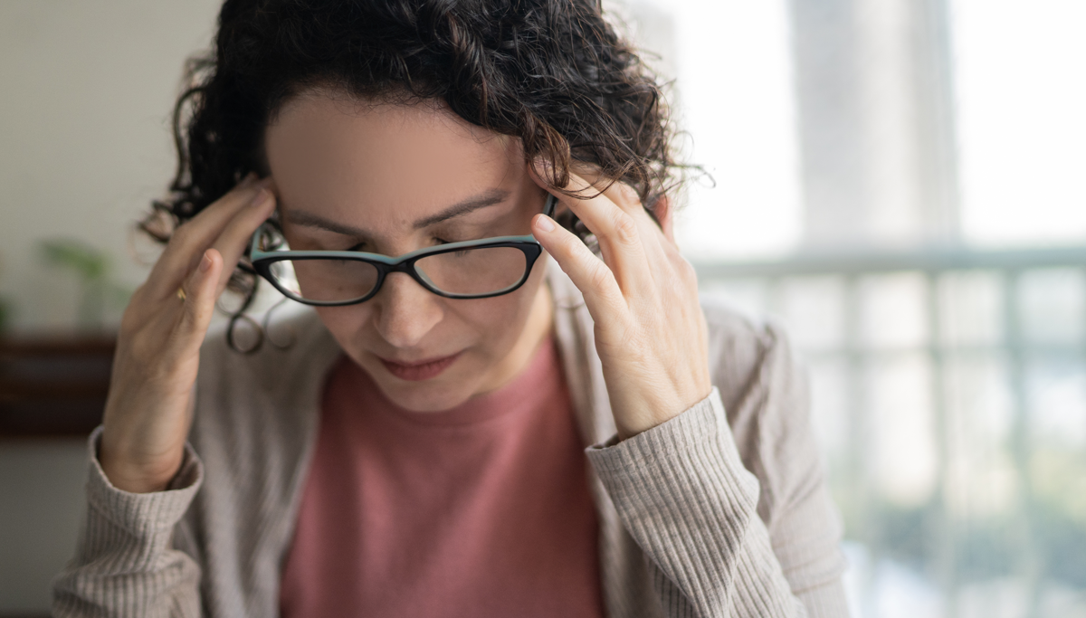 woman-with-glasses-thinking-1200x683-ALT.png
