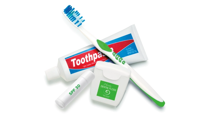 toothbrush-toothpaste-floss-and-chapstick-752x400.webp