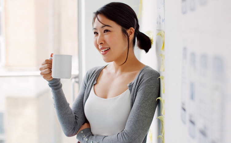 Woman-drinking-coffee-752x468.jpg