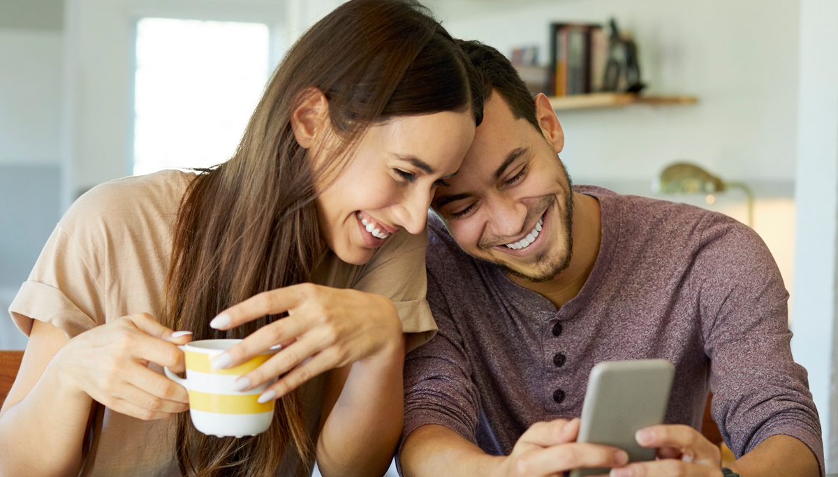 couple-smiling-1200x683.jpg