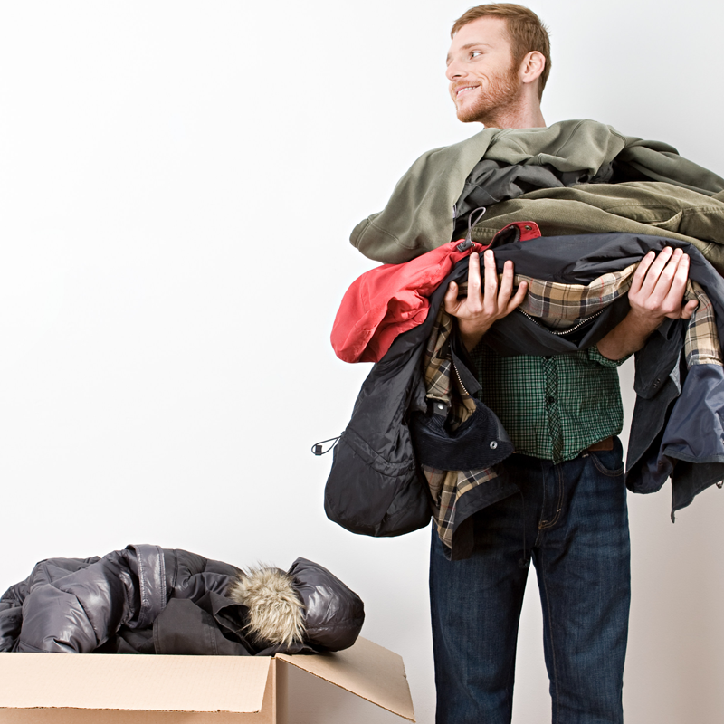 man-donating-clothes-800x800.png